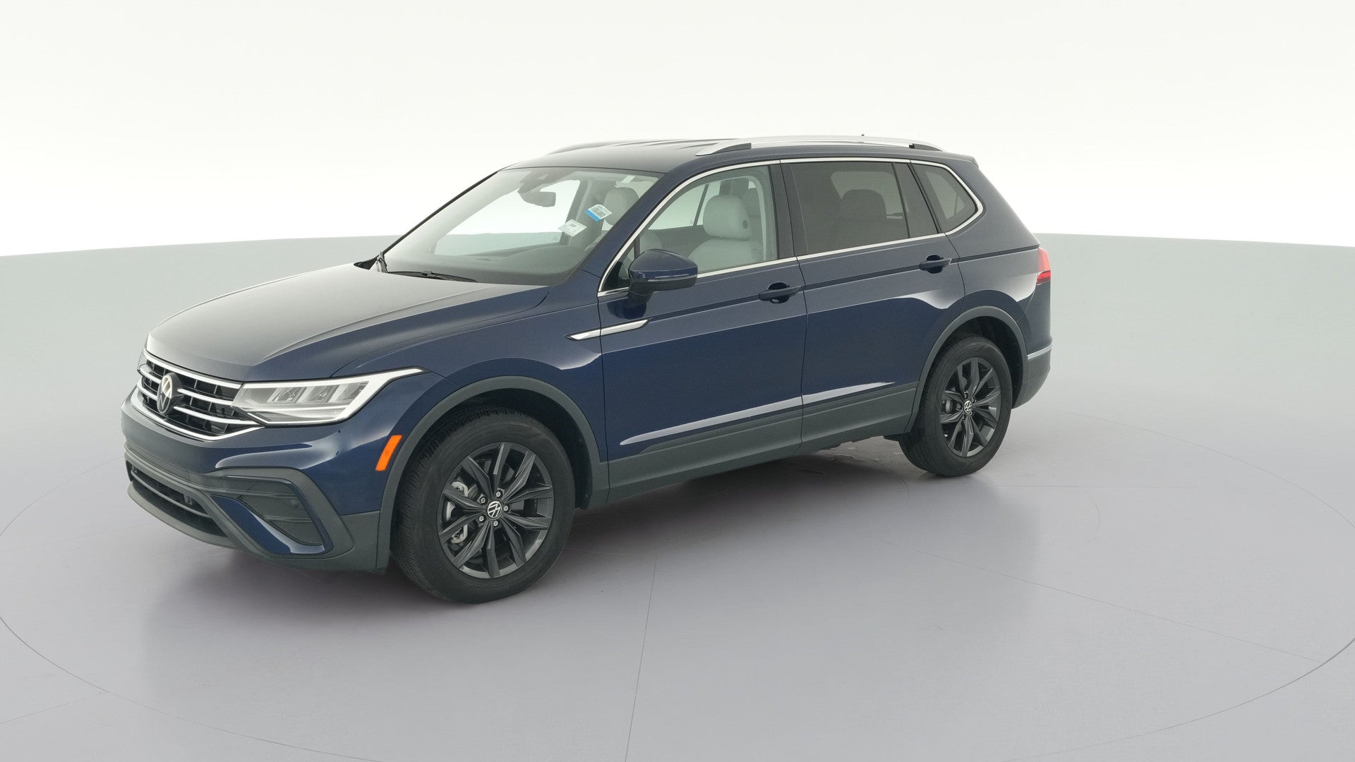 2024 Volkswagen Tiguan vehicle photo