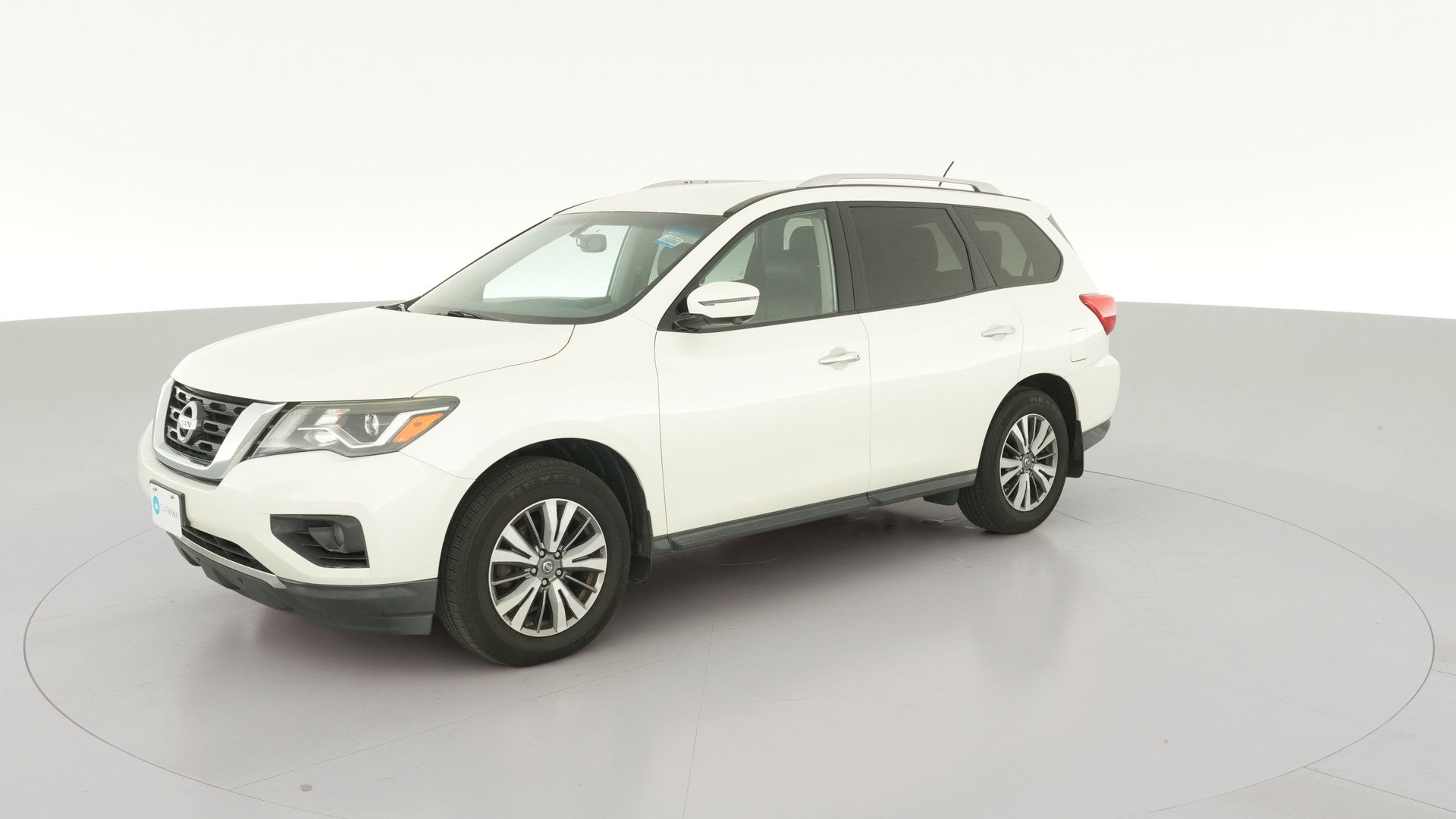 2018 Nissan Pathfinder vehicle photo