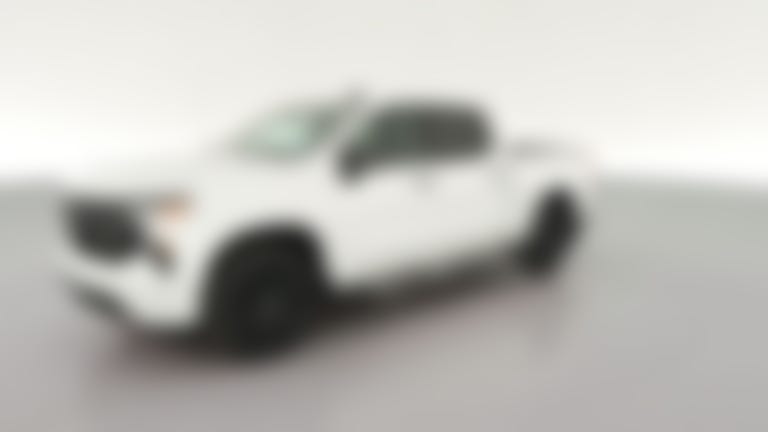 2025 Chevrolet Silverado 1500 Crew Cab vehicle photo