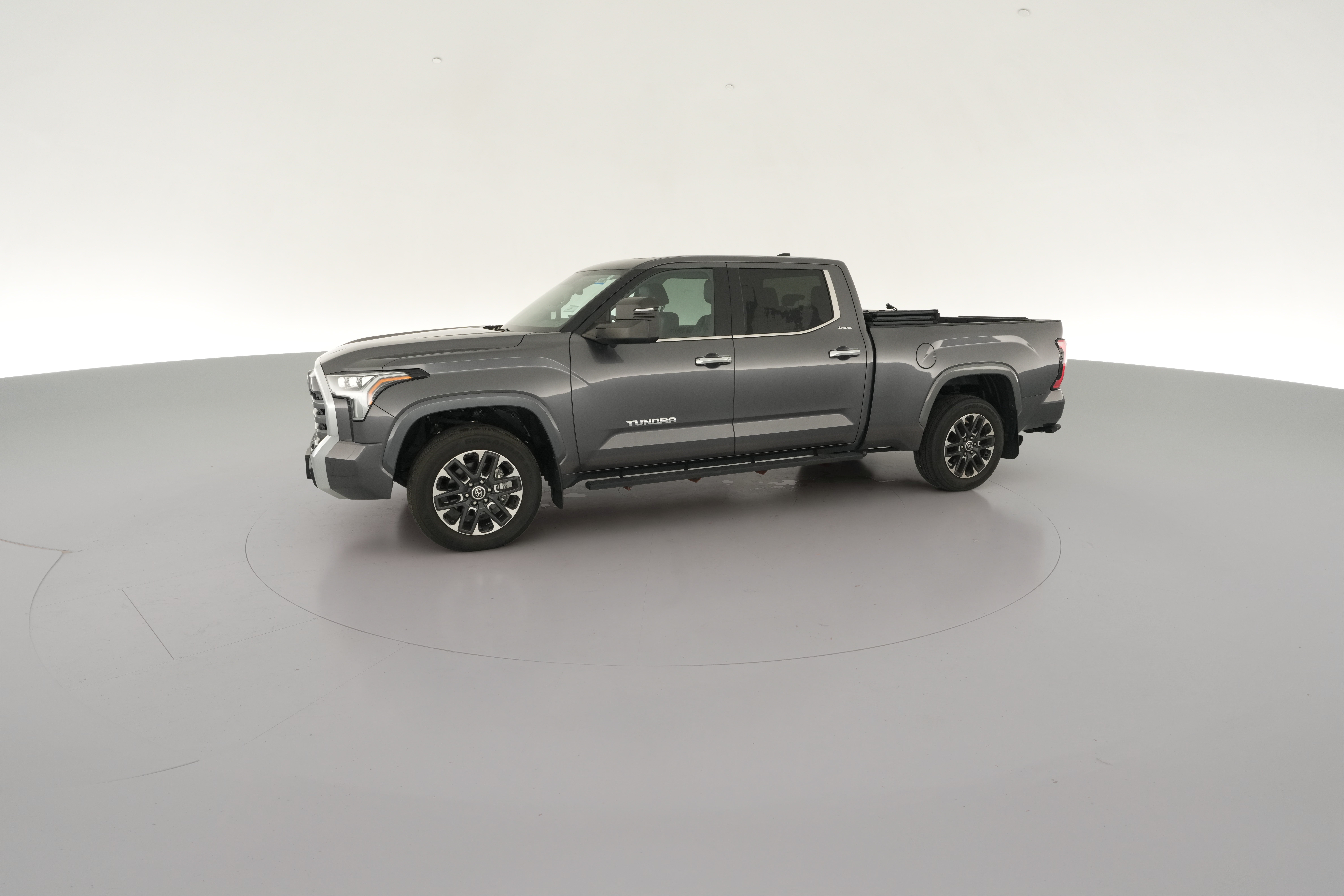 2023 Toyota Tundra Limited - Photo 25