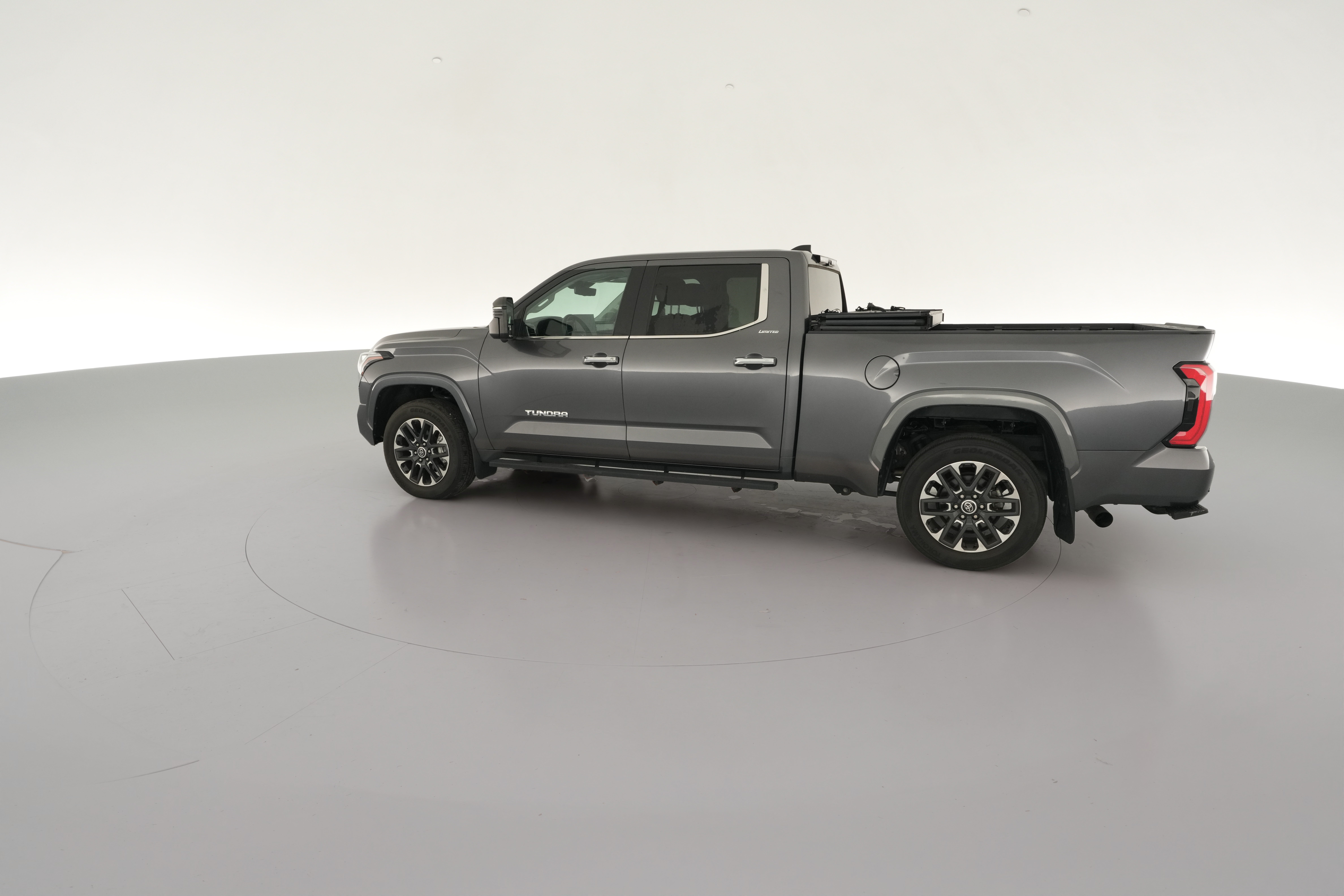2023 Toyota Tundra Limited - Photo 27
