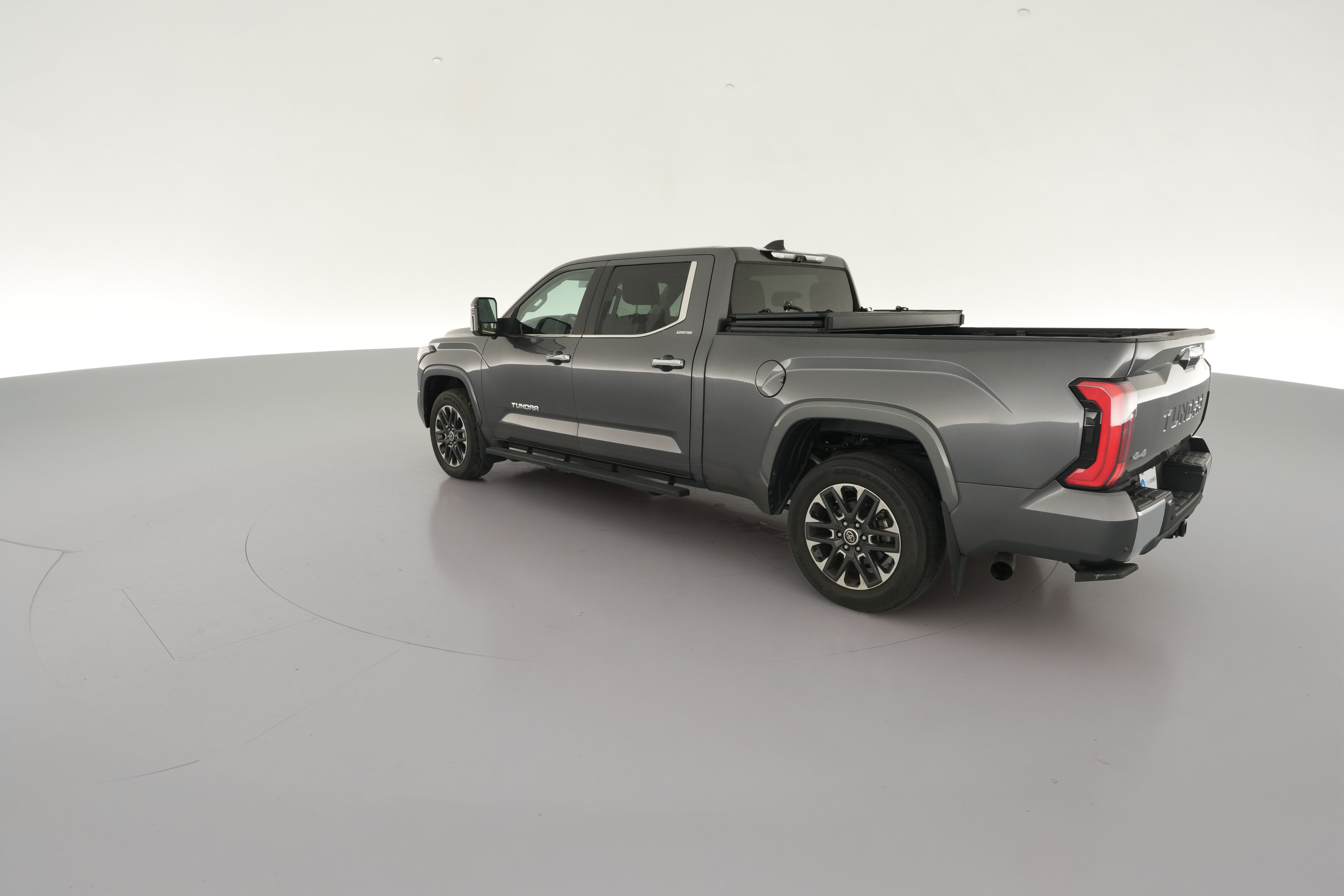 2023 Toyota Tundra Limited - Photo 28