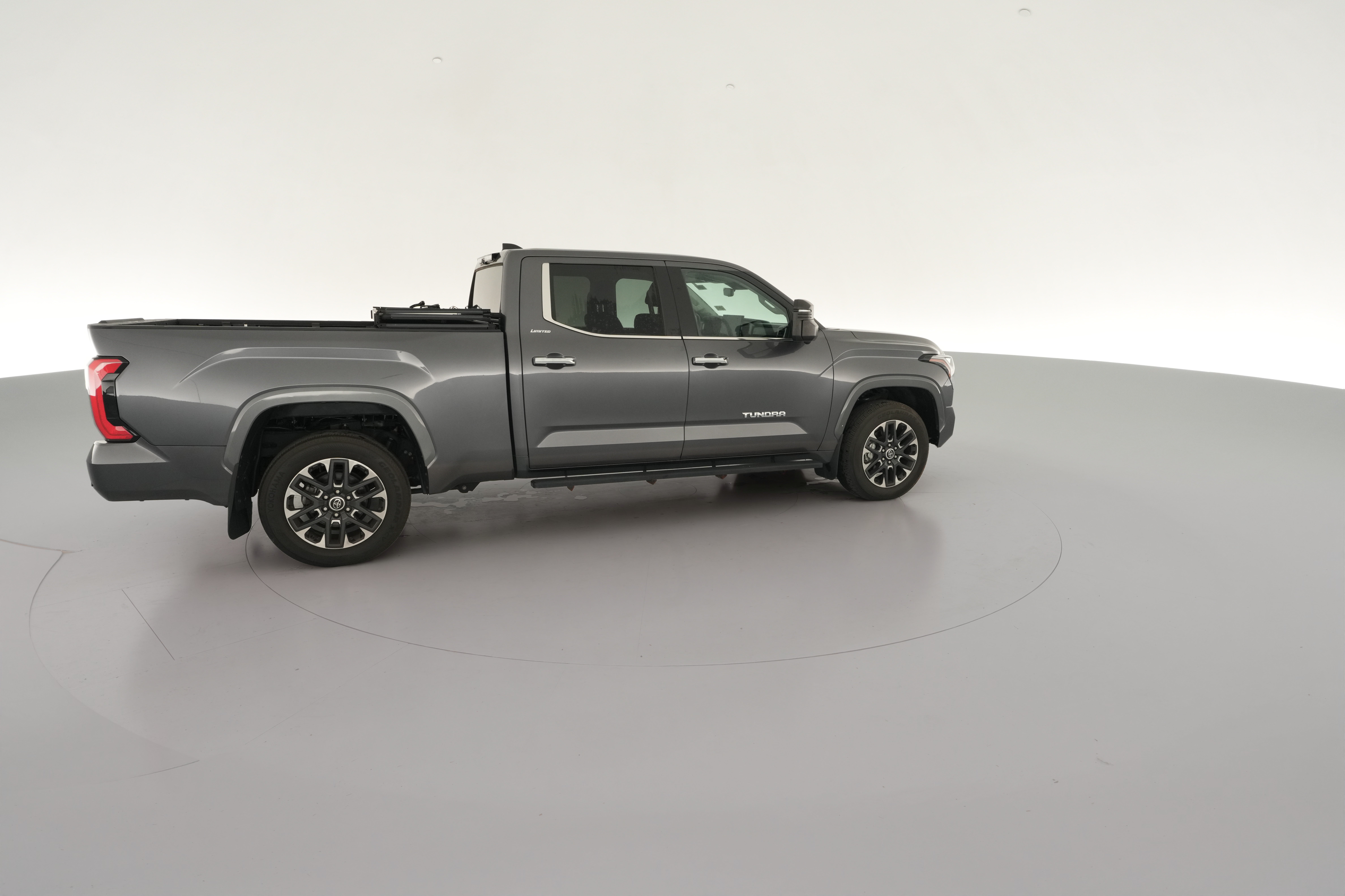 2023 Toyota Tundra Limited - Photo 33
