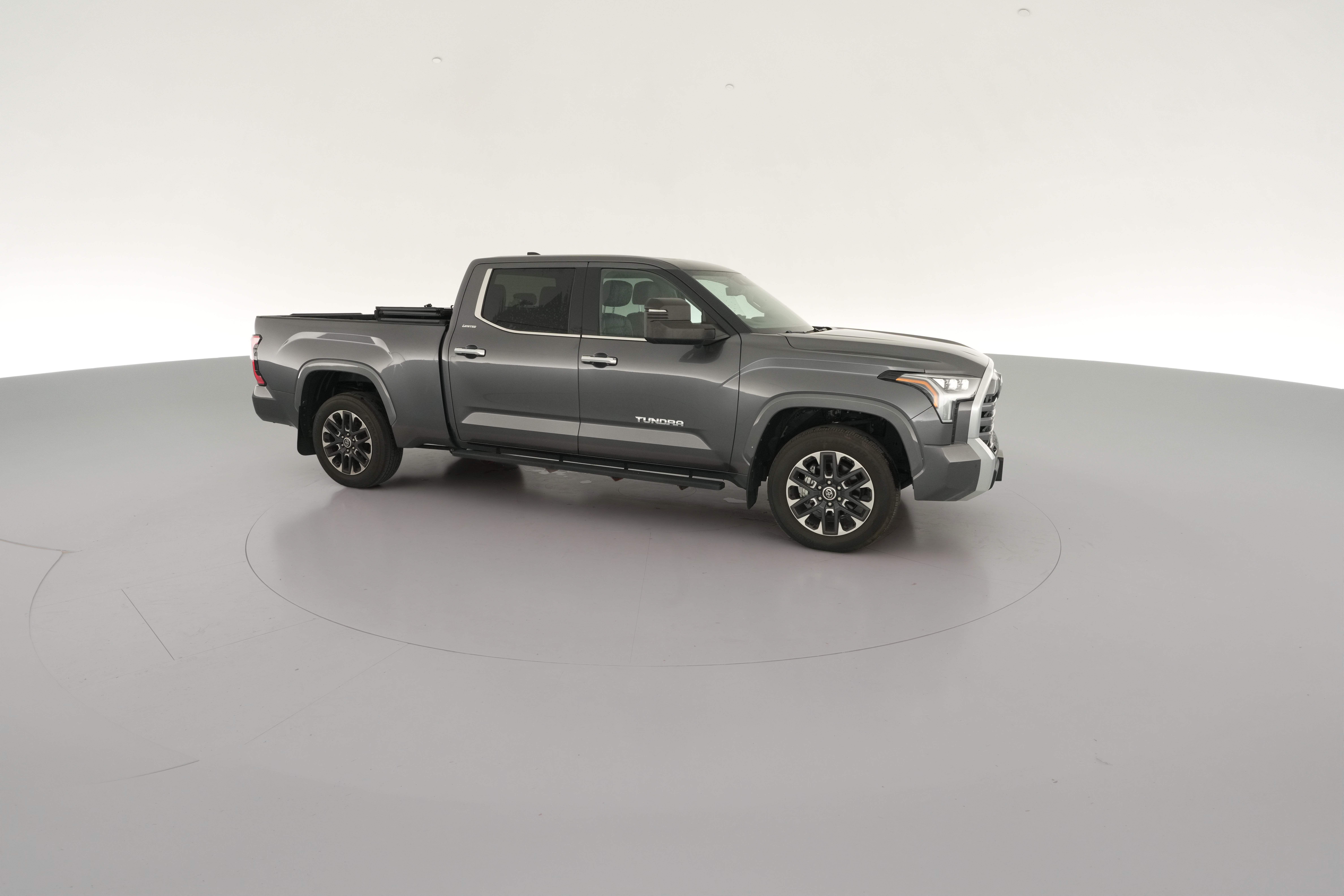 2023 Toyota Tundra Limited - Photo 35