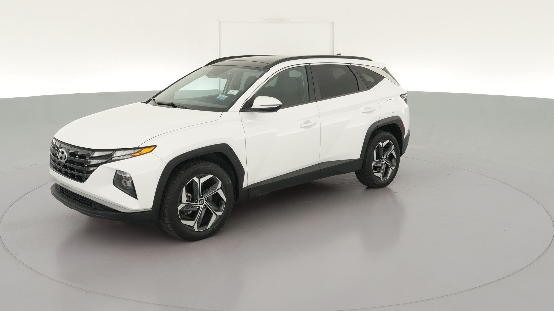 2022 Hyundai Tucson Hybrid vehicle photo