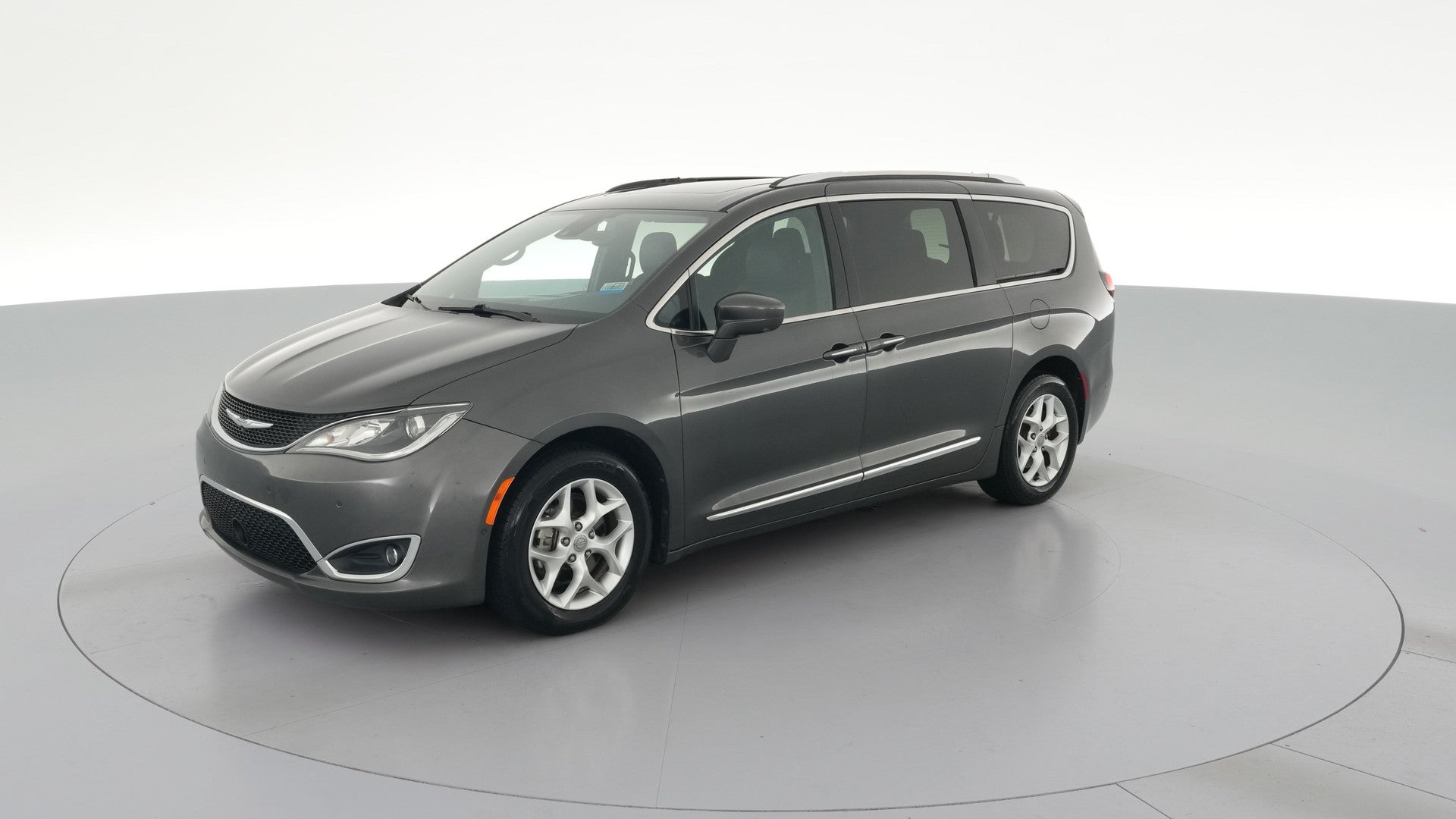2020 Chrysler Pacifica vehicle photo