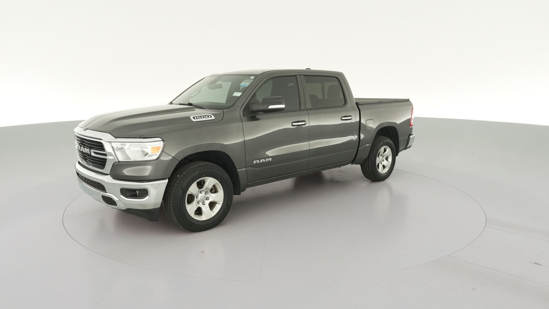 2020 Ram 1500 Crew Cab vehicle photo