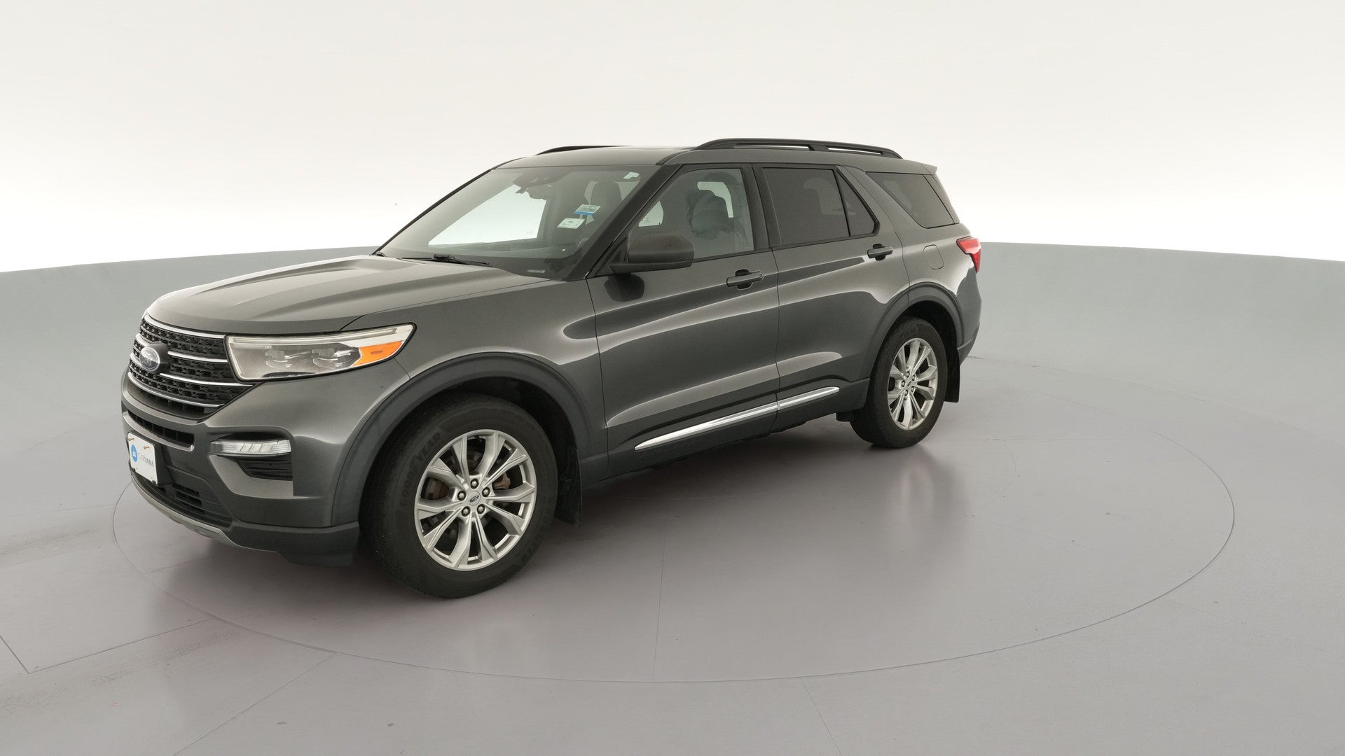 2020 Ford Explorer vehicle photo