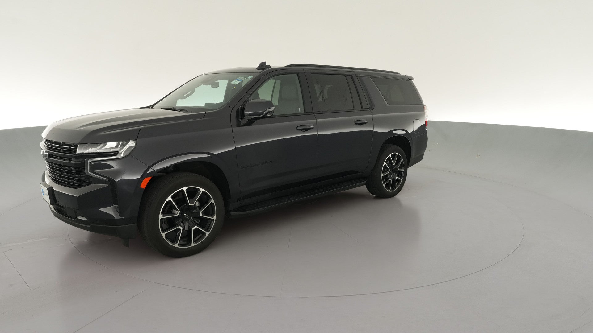2024 Chevrolet Suburban vehicle photo