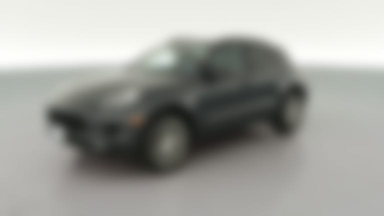 2018 Porsche Macan vehicle photo