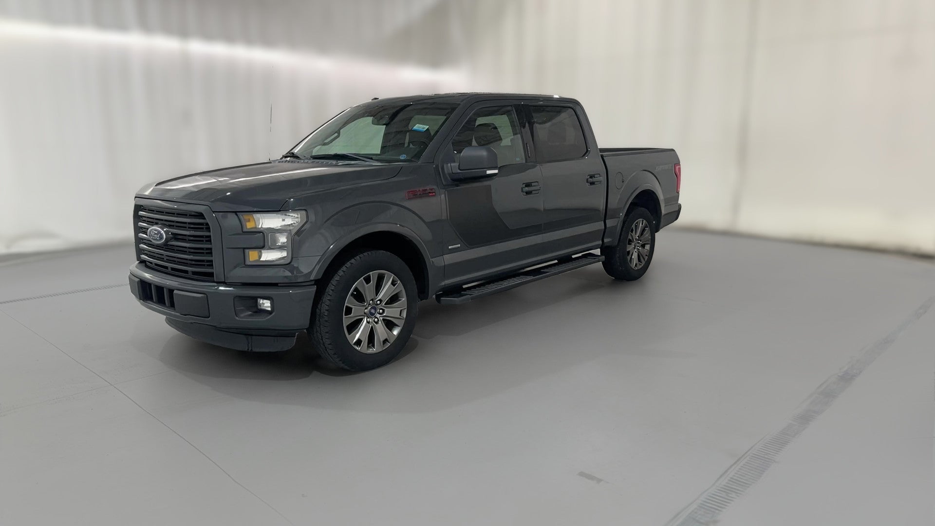 2016 Ford F150 SuperCrew Cab vehicle photo
