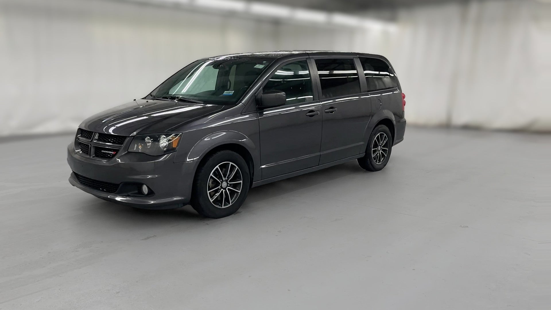 2019 Dodge Grand Caravan Passenger vehicle photo