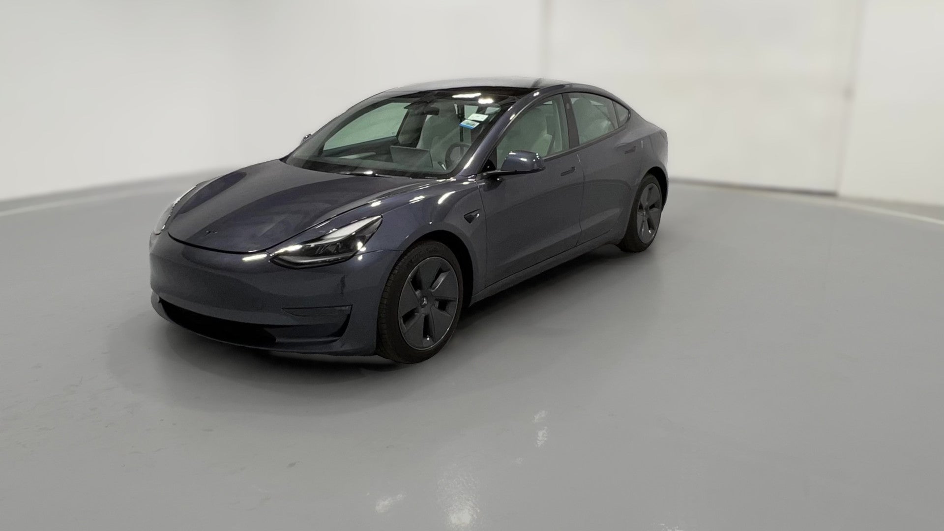 2022 Tesla Model 3 vehicle photo