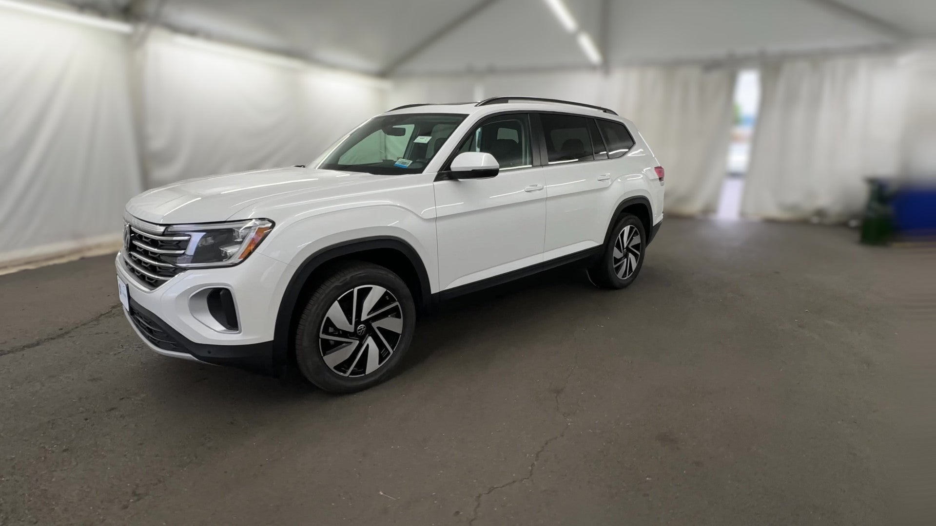 2026 Volkswagen Atlas vehicle photo
