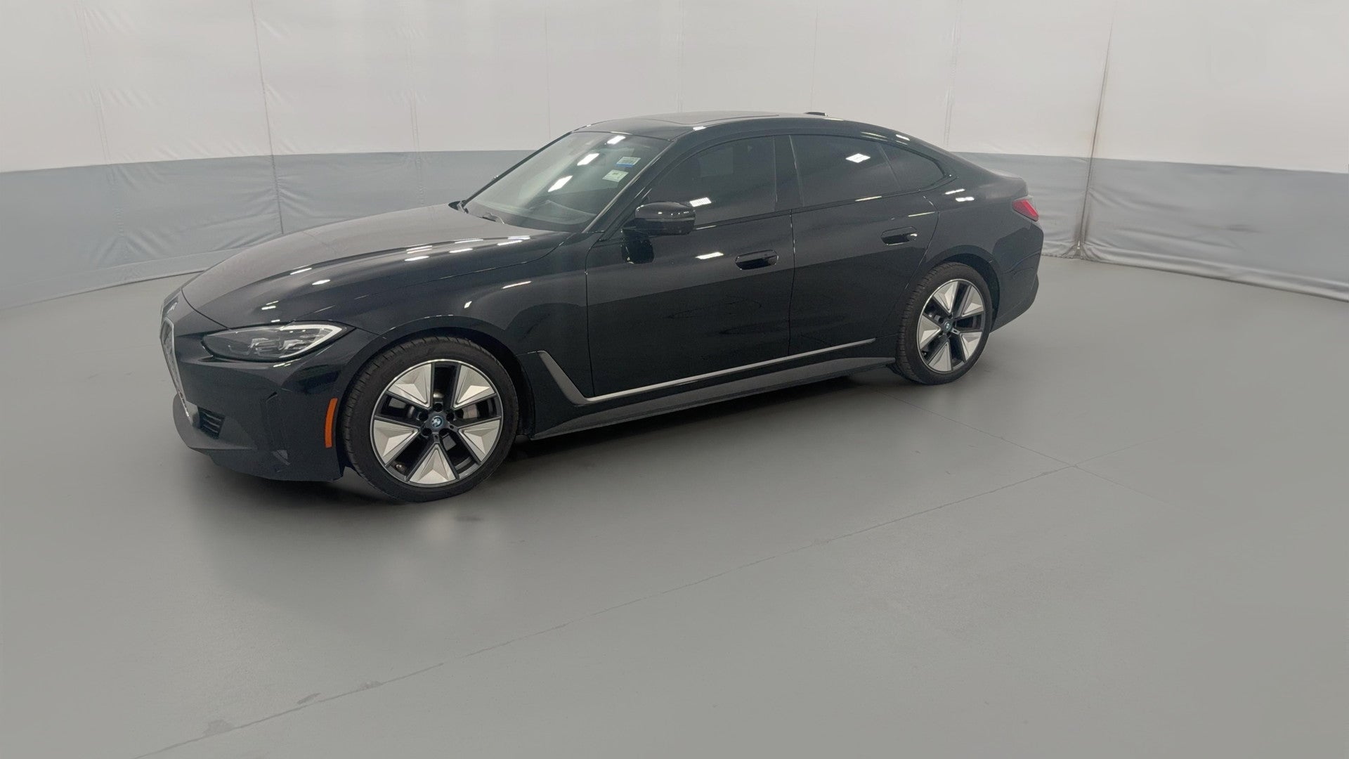 2023 BMW i4 vehicle photo