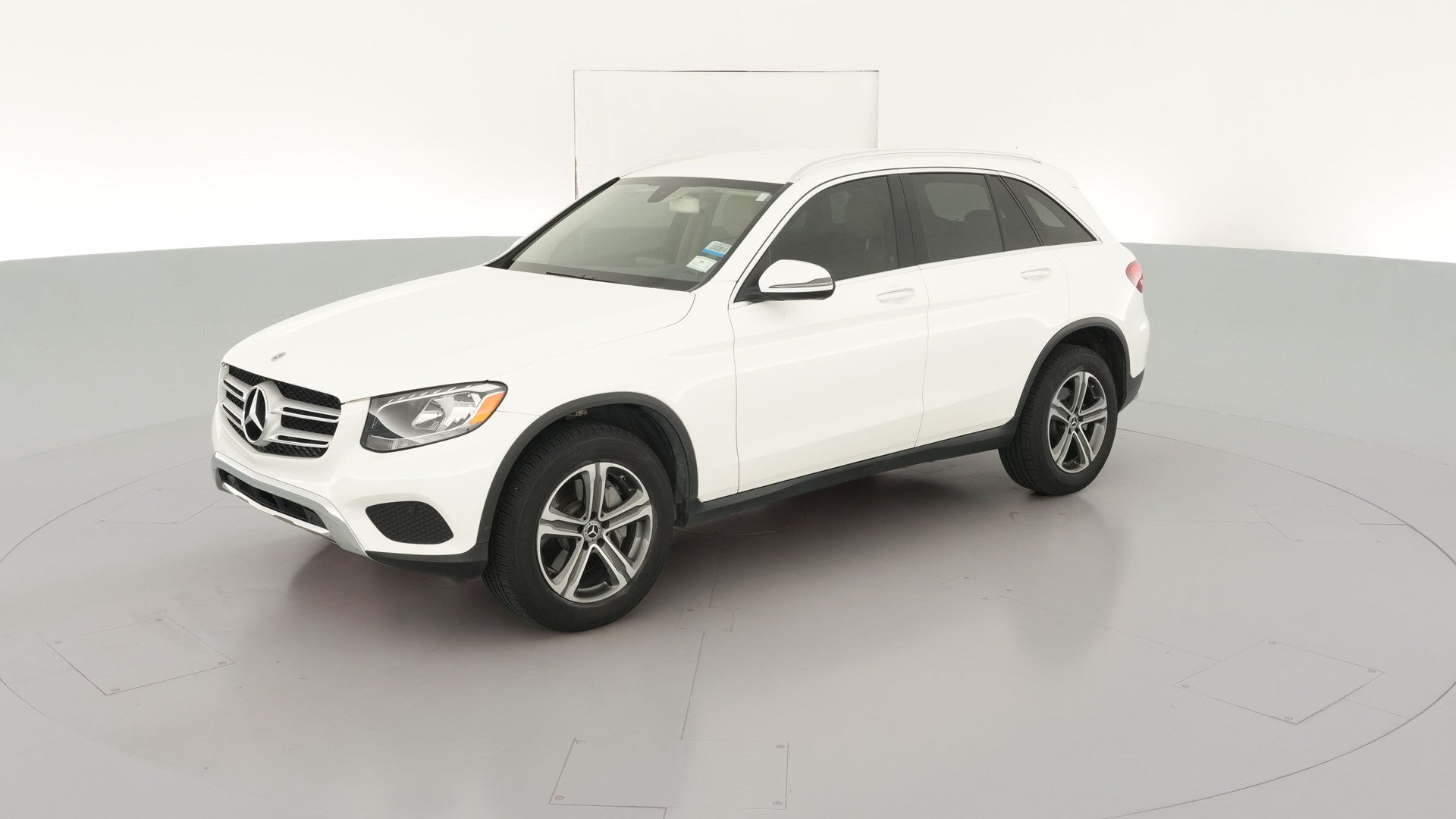 2019 Mercedes-Benz GLC vehicle photo