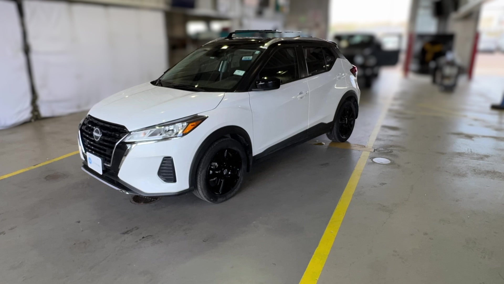 2023 Nissan Kicks vehicle photo