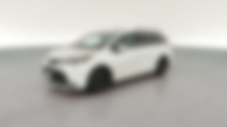 2024 Toyota Sienna vehicle photo