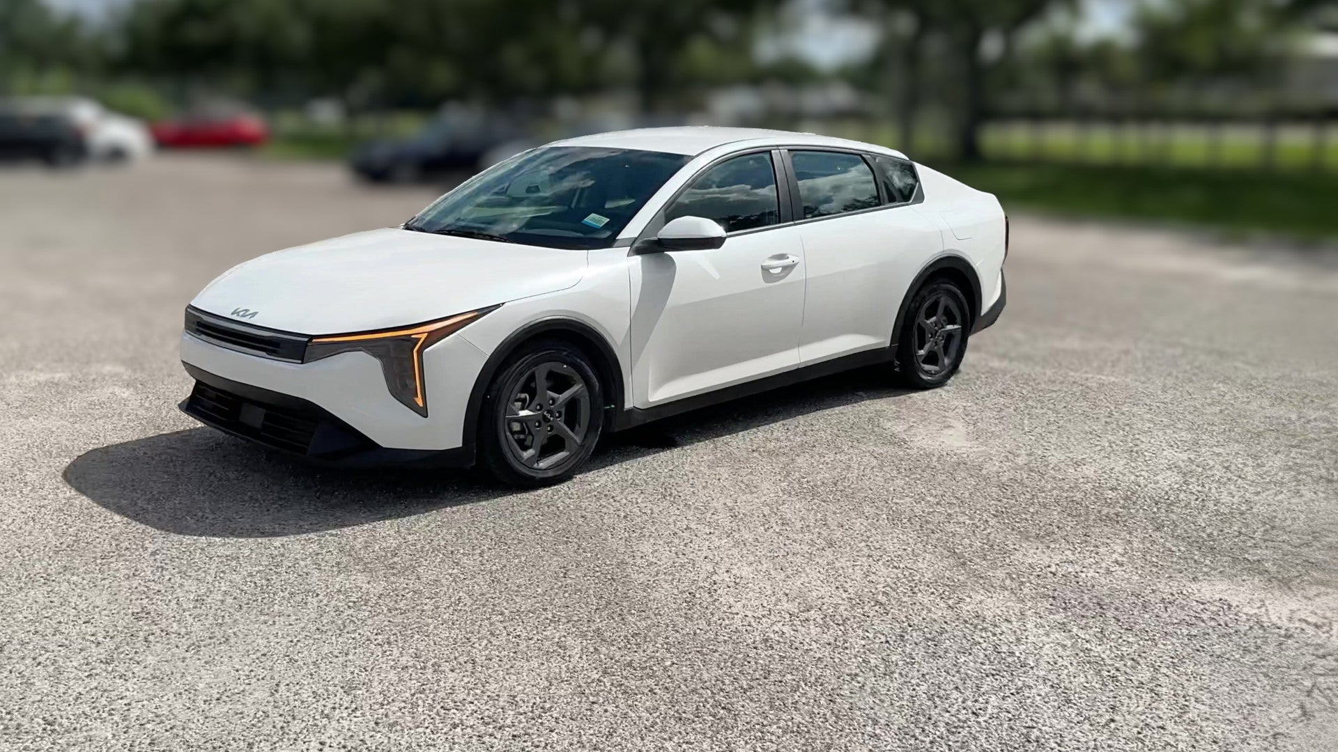 2025 Kia K4 vehicle photo