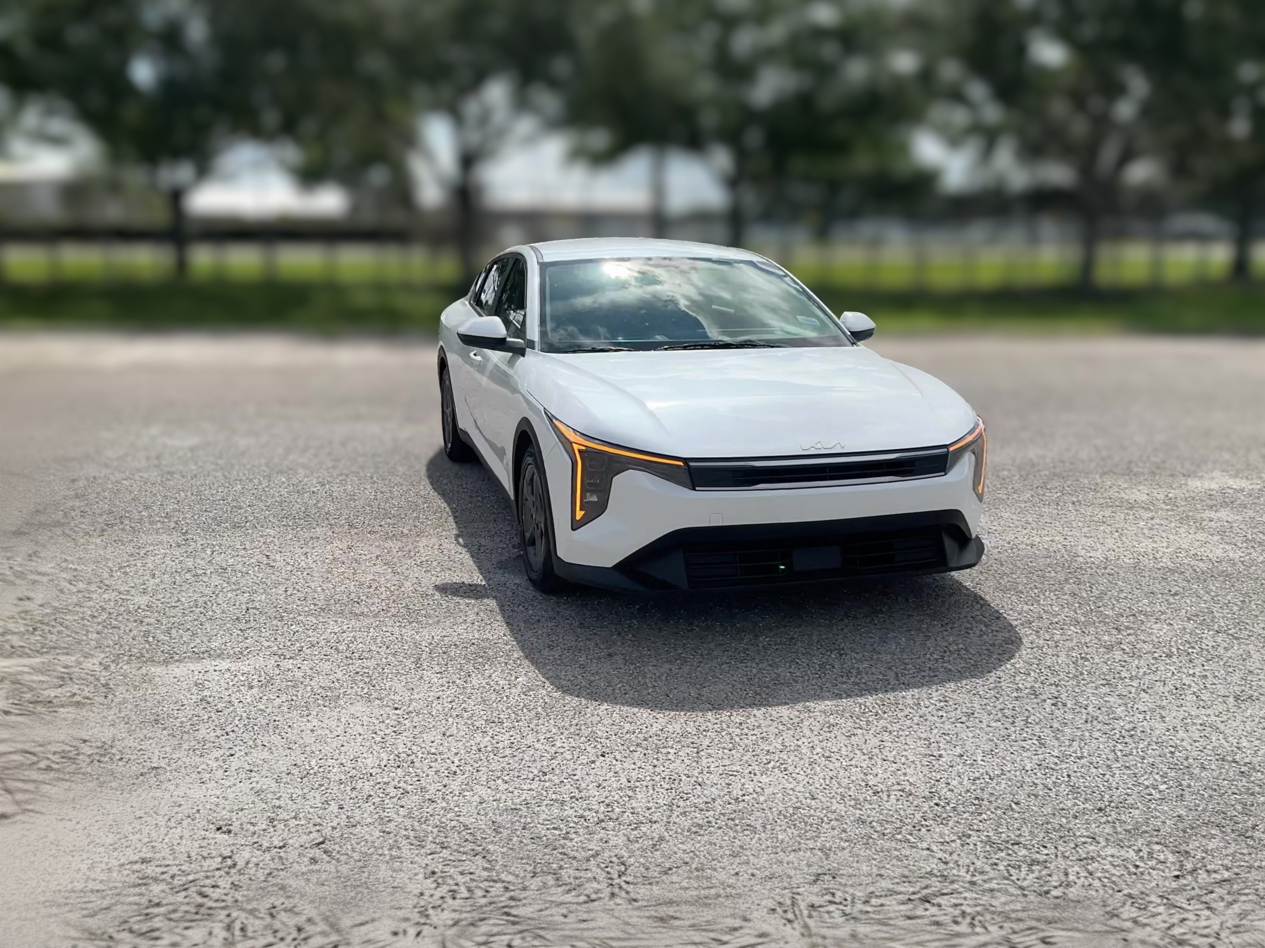 2025 Kia K4 LXS - Photo 32