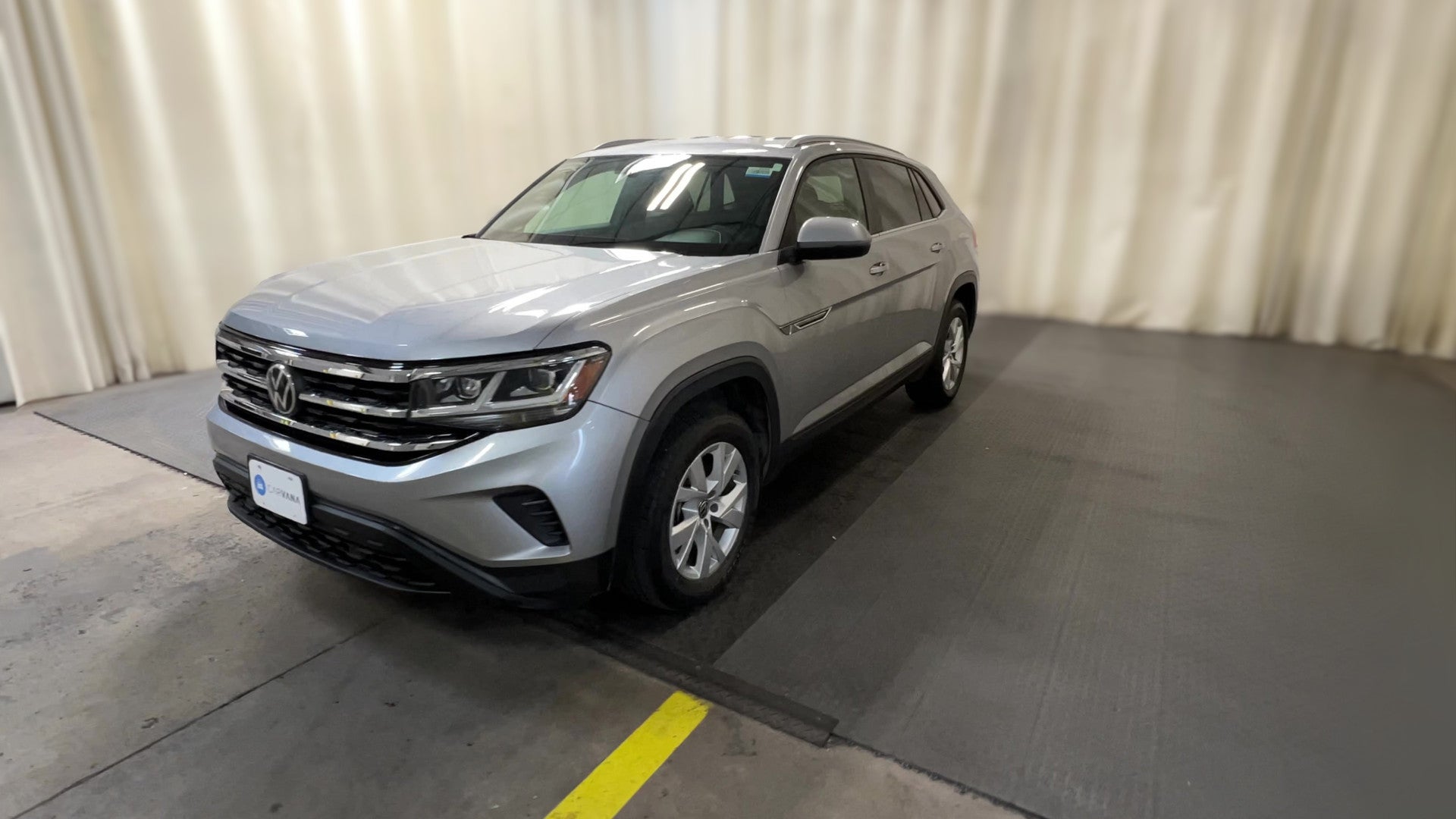 2021 Volkswagen Atlas Cross Sport vehicle photo