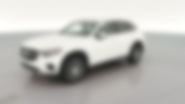 2025 Mercedes-Benz GLC vehicle photo