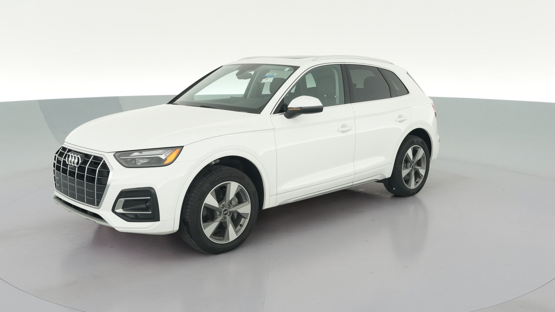 2022 Audi Q5 vehicle photo