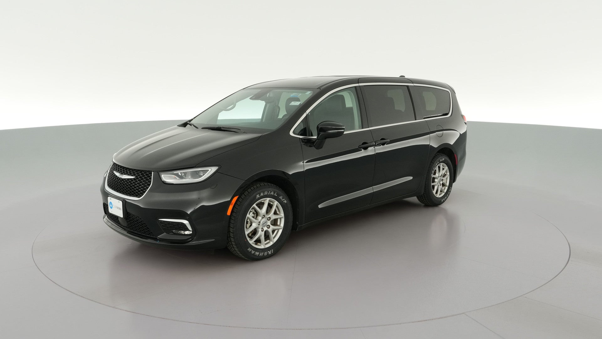 2024 Chrysler Pacifica vehicle photo