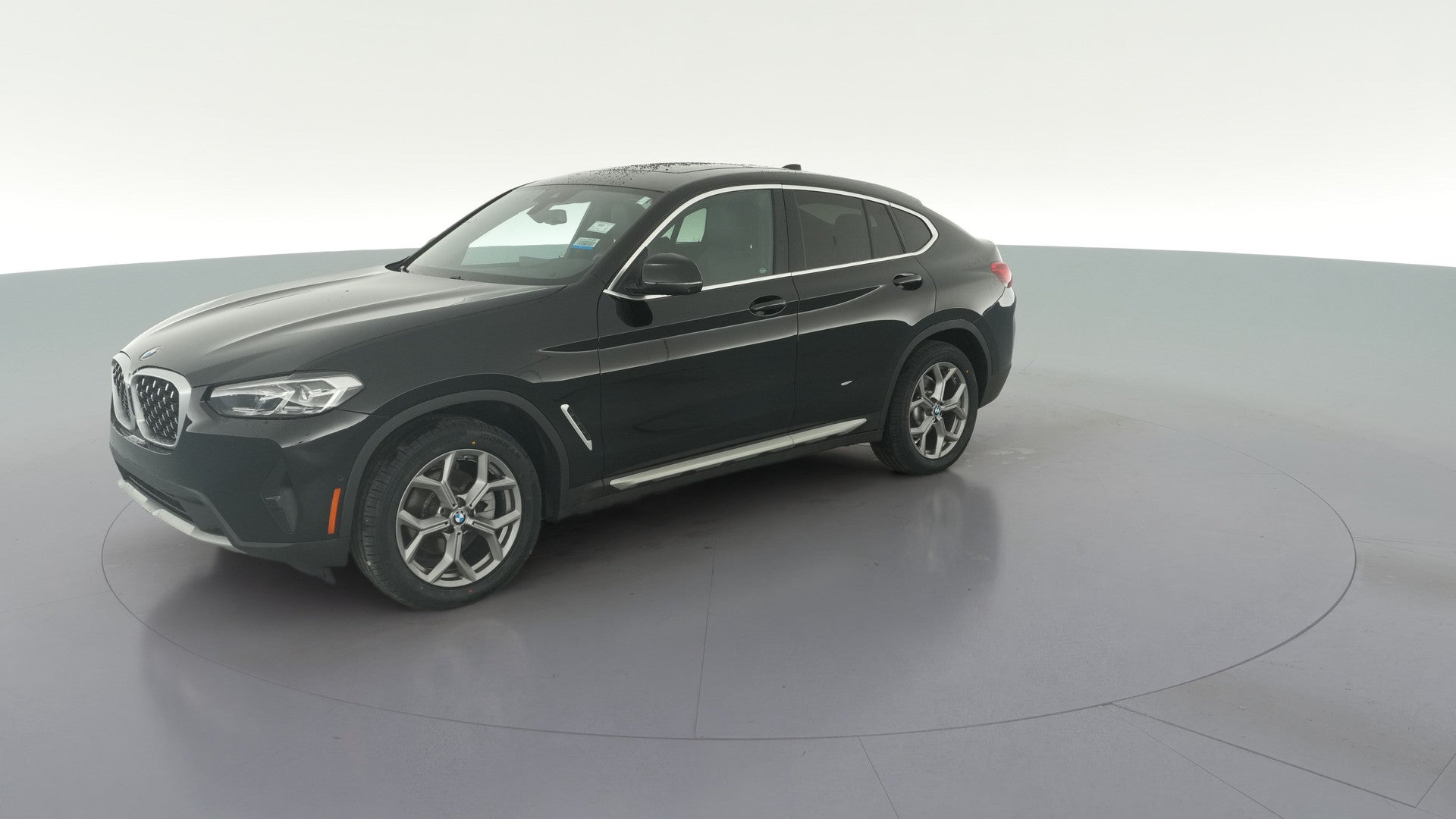 2023 BMW X4 vehicle photo