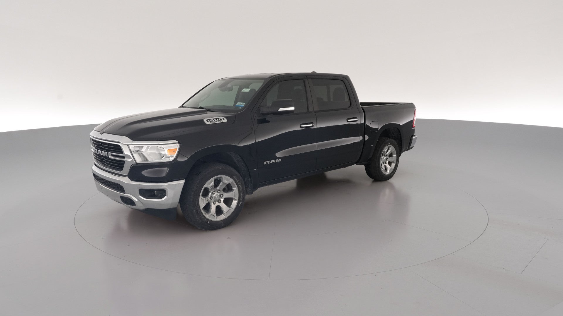 2020 Ram 1500 Crew Cab vehicle photo