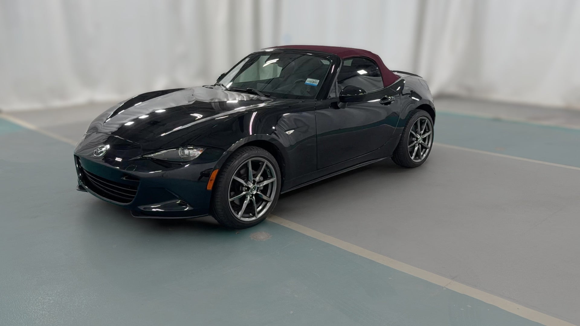 2018 MAZDA MX-5 Miata vehicle photo