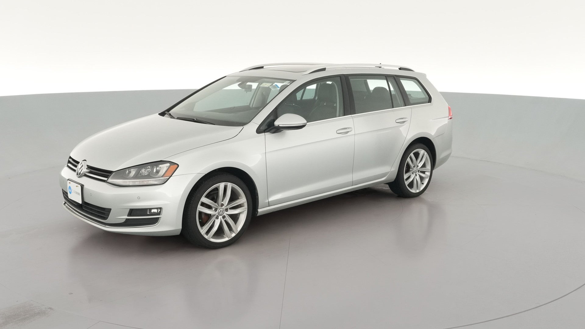2015 Volkswagen Golf SportWagen vehicle photo