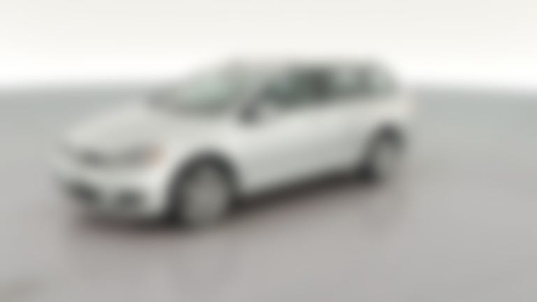 2015 Volkswagen Golf SportWagen vehicle photo