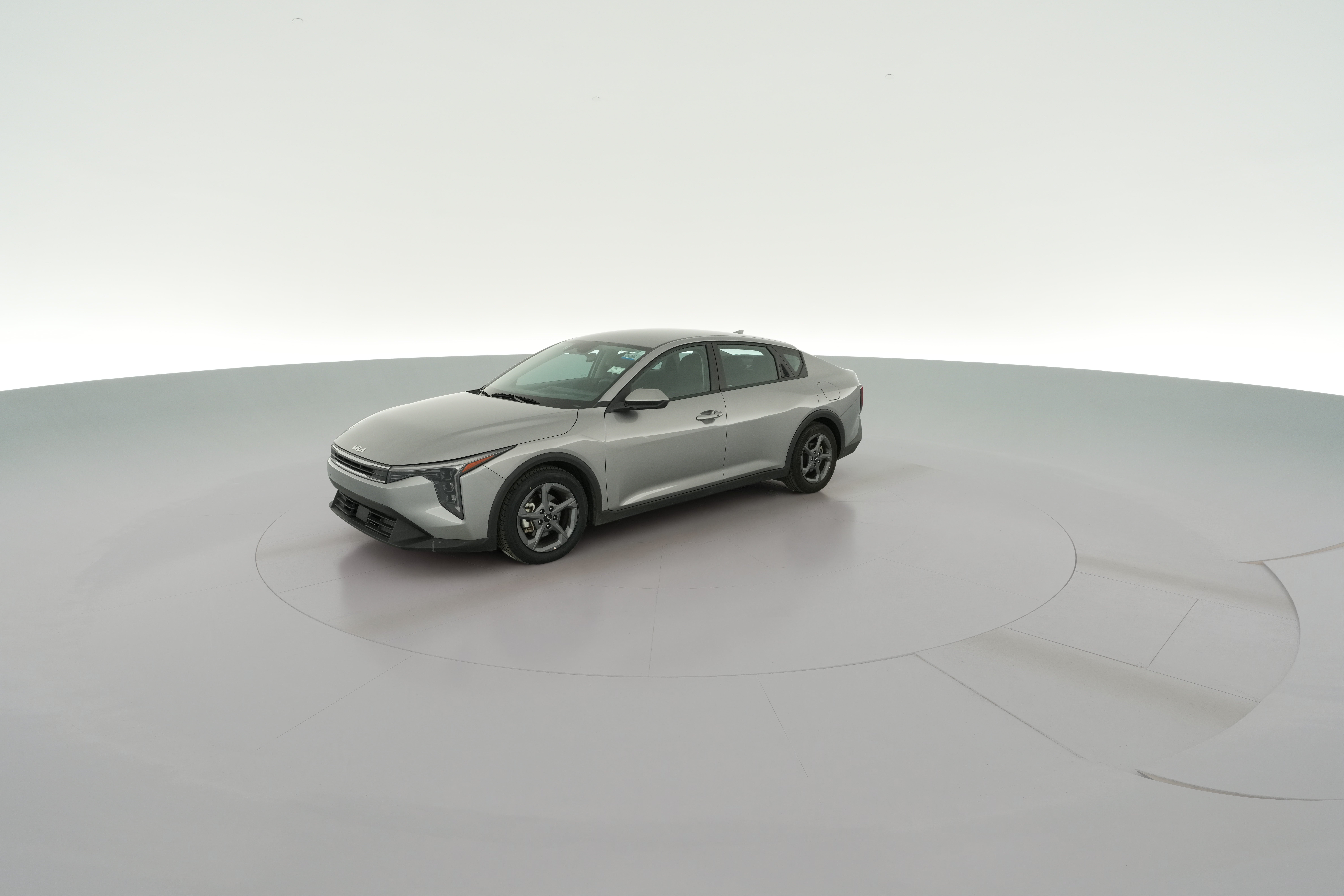 2025 Kia K4 LXS - Photo 24