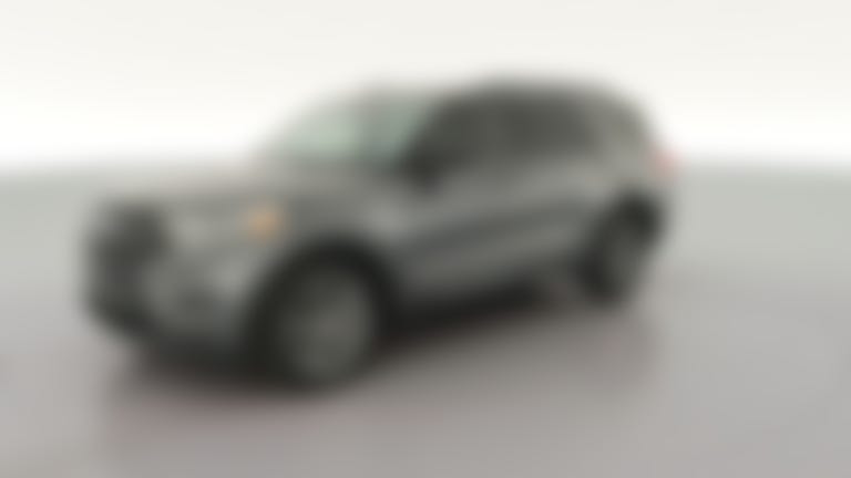 2022 Ford Explorer vehicle photo