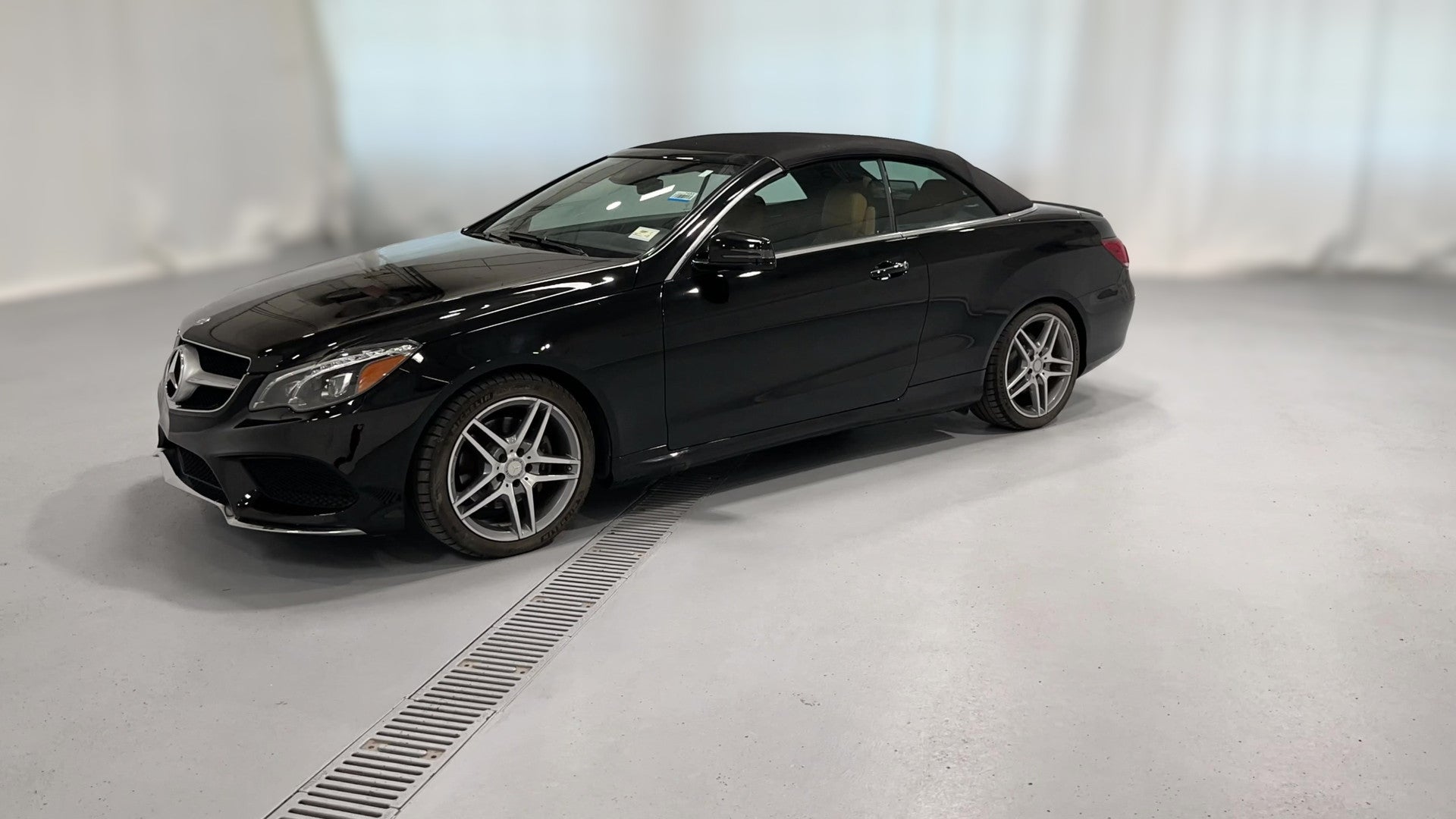 2017 Mercedes-Benz E-Class vehicle photo