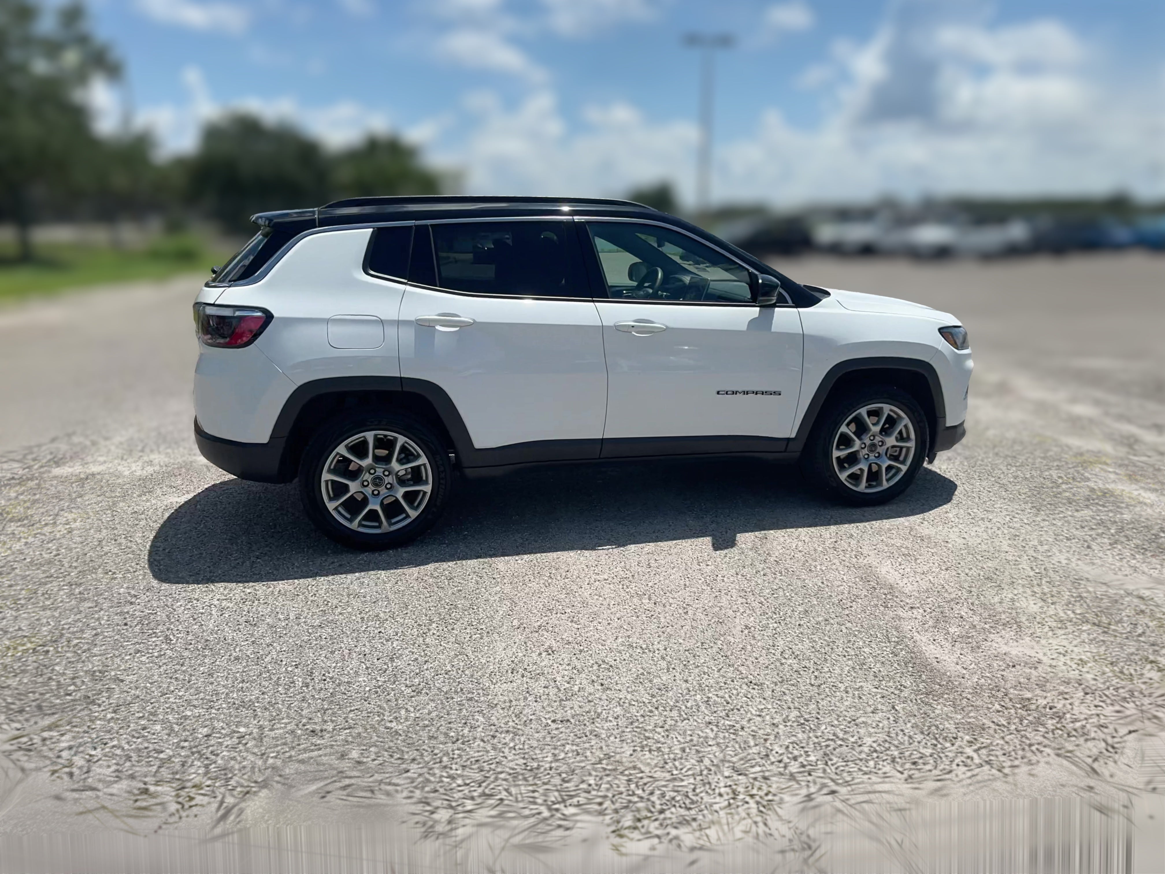 2025 Jeep Compass Limited - Photo 31
