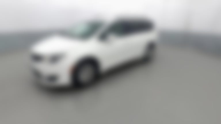 2017 Chrysler Pacifica vehicle photo