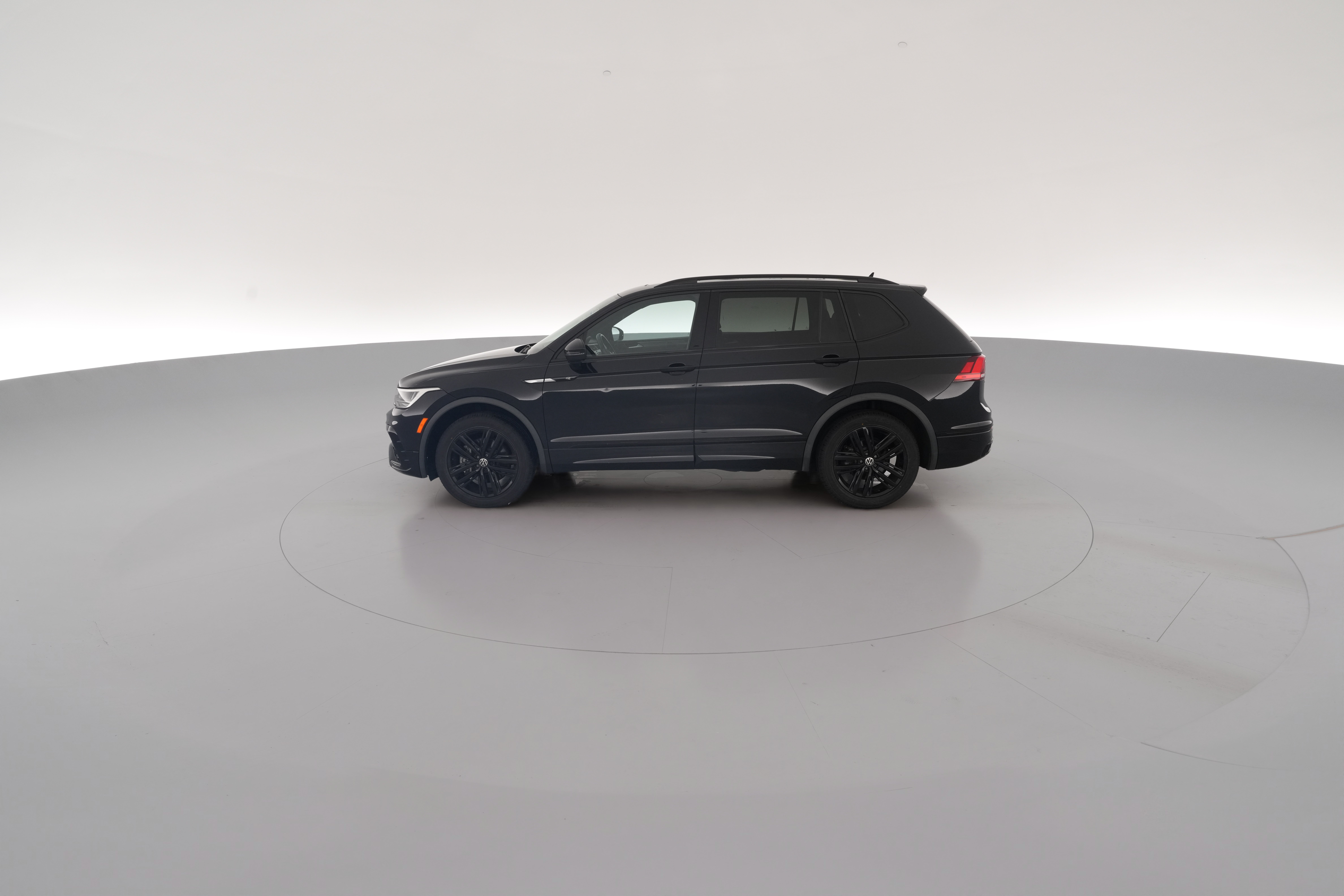 2022 Volkswagen Tiguan SE R-LINE BLACK - Photo 27