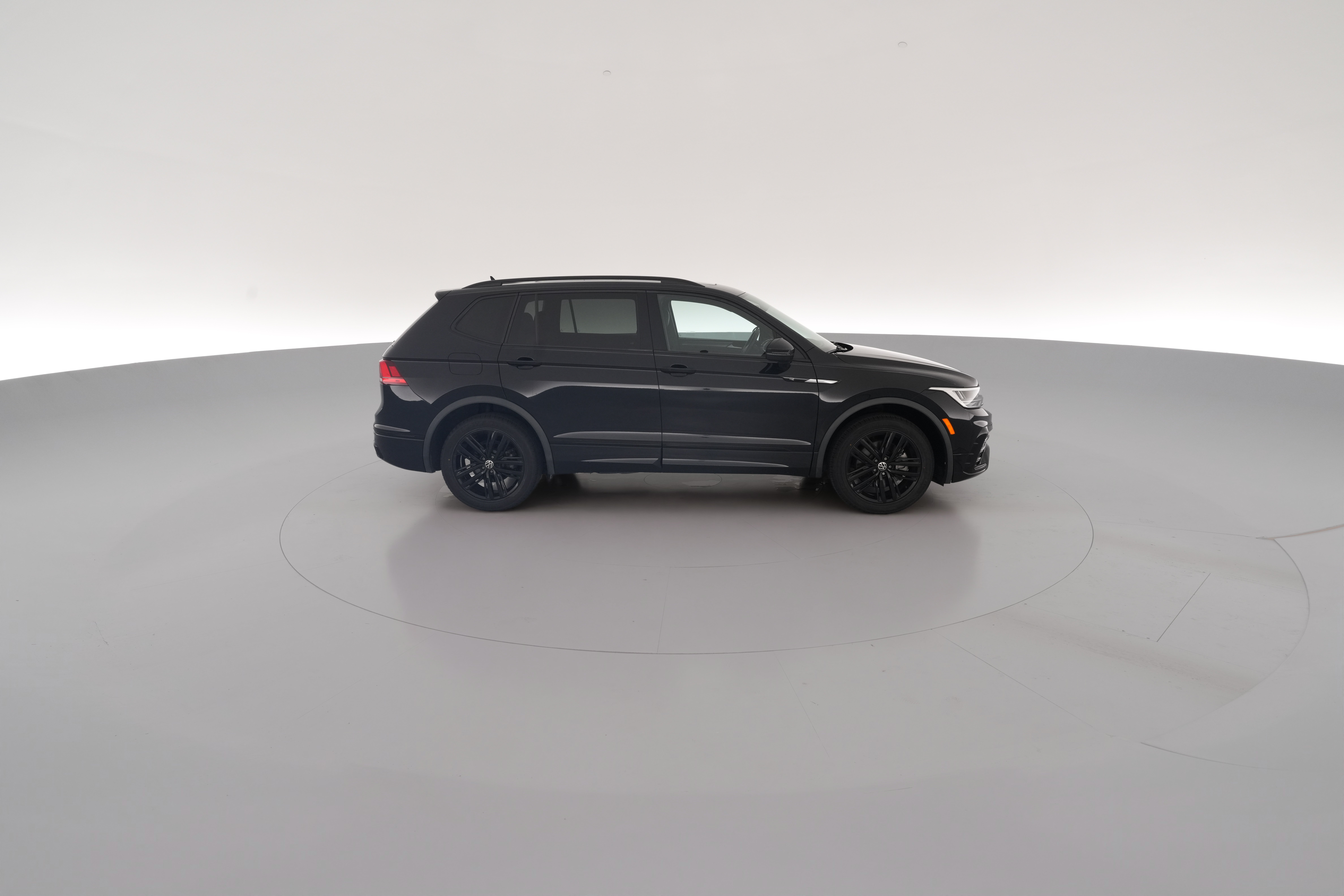 2022 Volkswagen Tiguan SE R-LINE BLACK - Photo 35