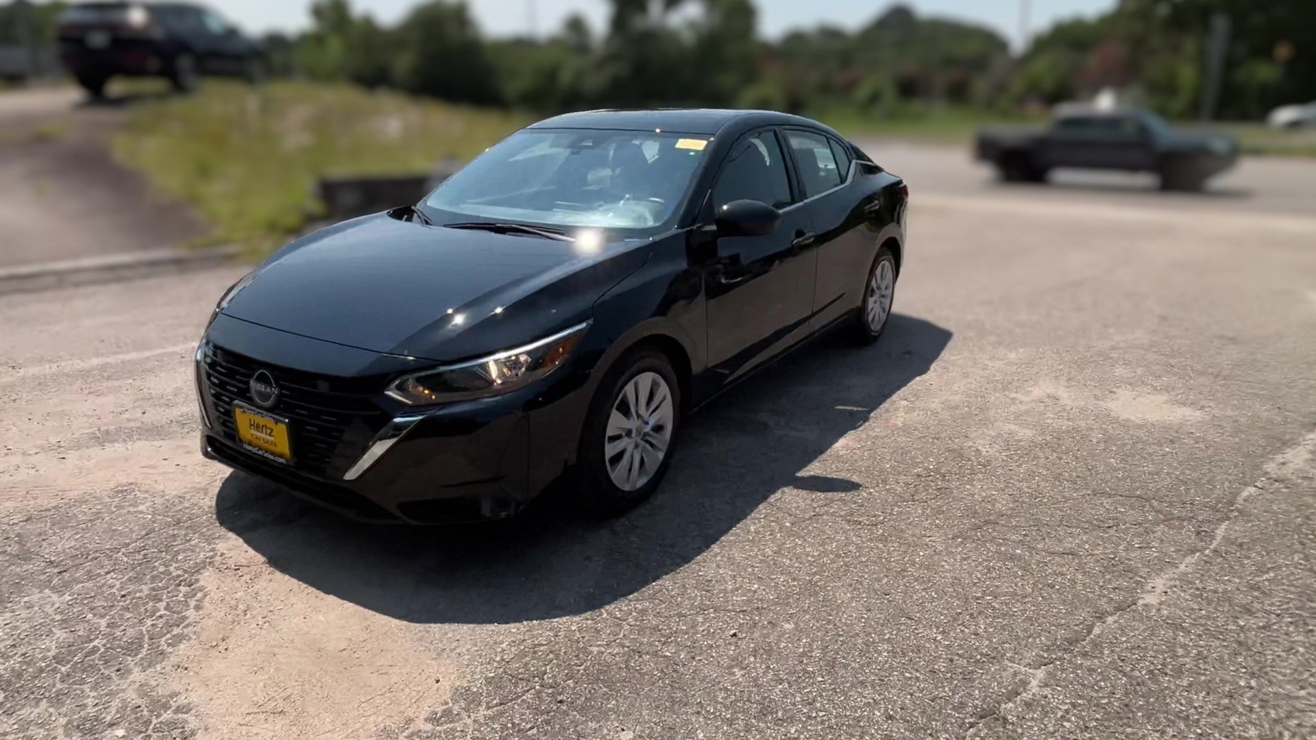 2025 Nissan Sentra vehicle photo