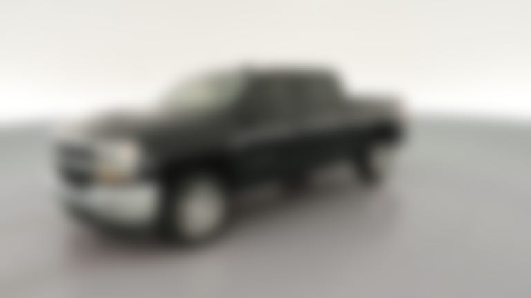 2018 Chevrolet Silverado 1500 Crew Cab vehicle photo