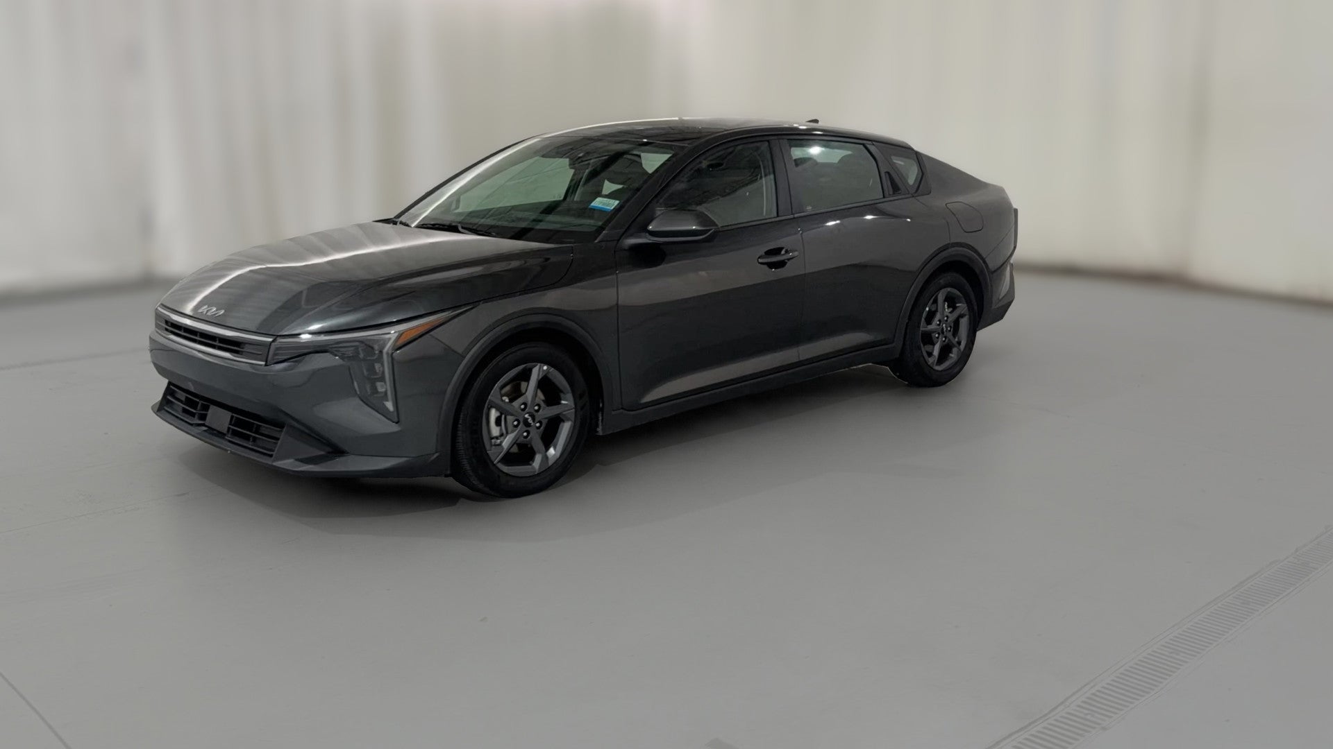 2025 Kia K4 vehicle photo