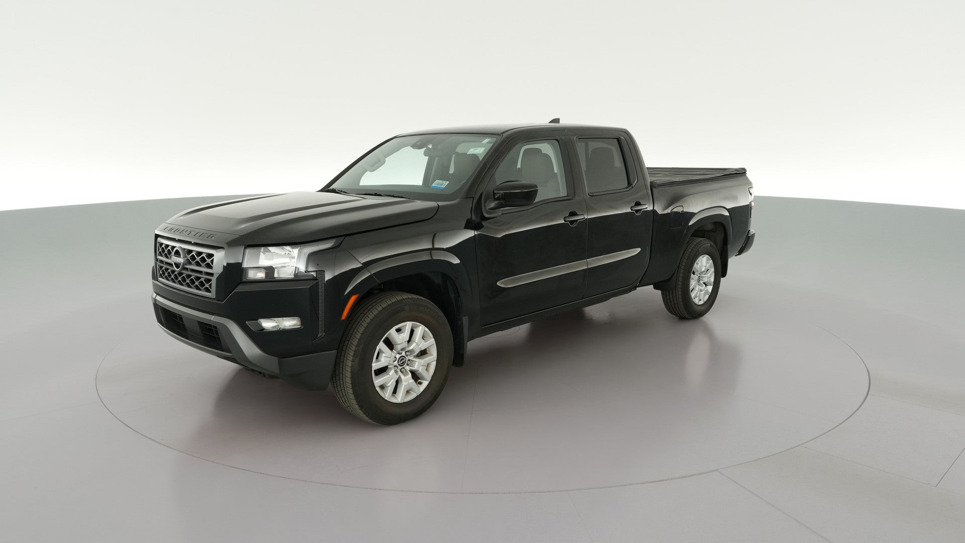 2022 Nissan Frontier Crew Cab vehicle photo