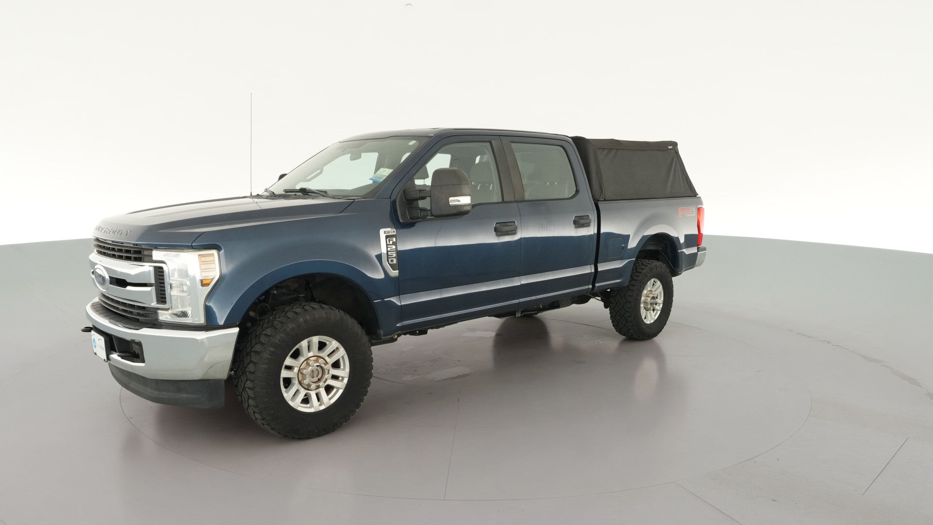 2018 Ford F250 Super Duty Crew Cab vehicle photo