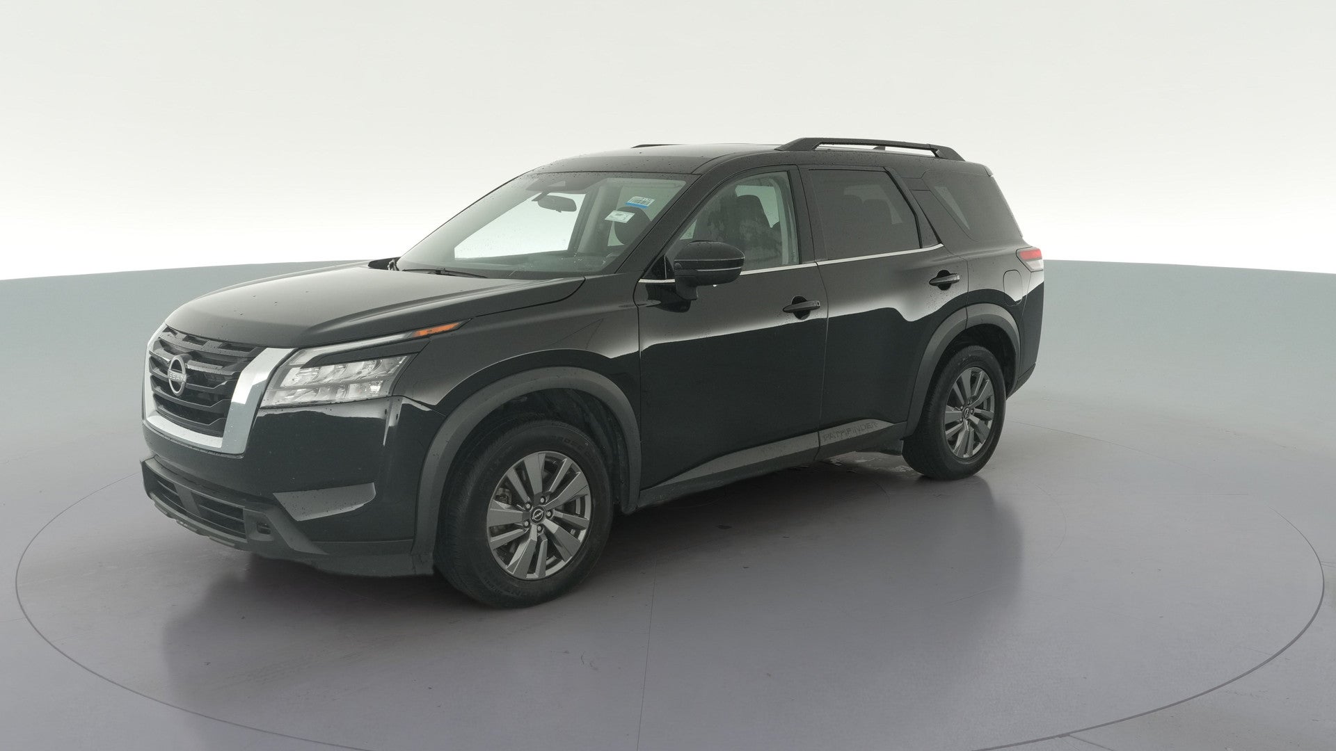 2025 Nissan Pathfinder vehicle photo