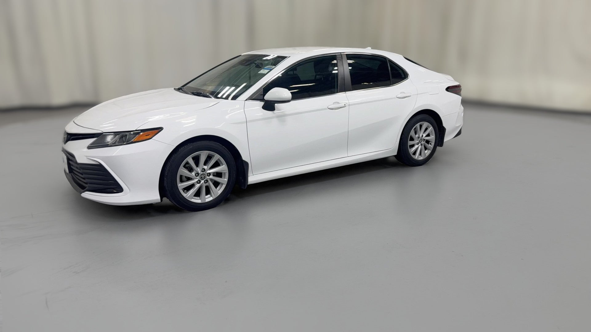 2022 Toyota Camry vehicle photo