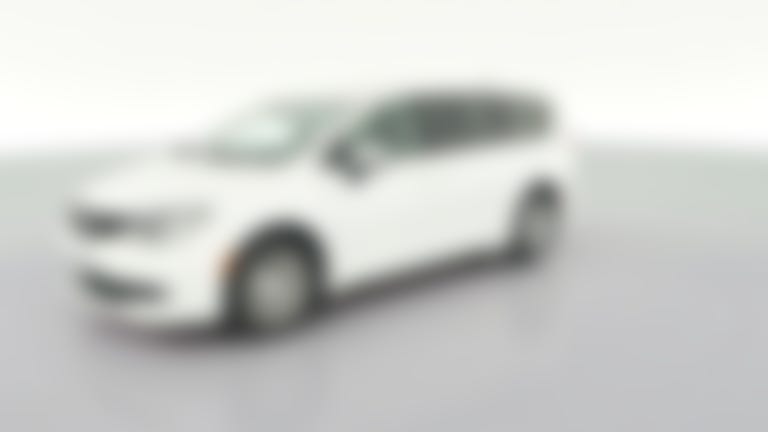 2023 Chrysler Voyager vehicle photo