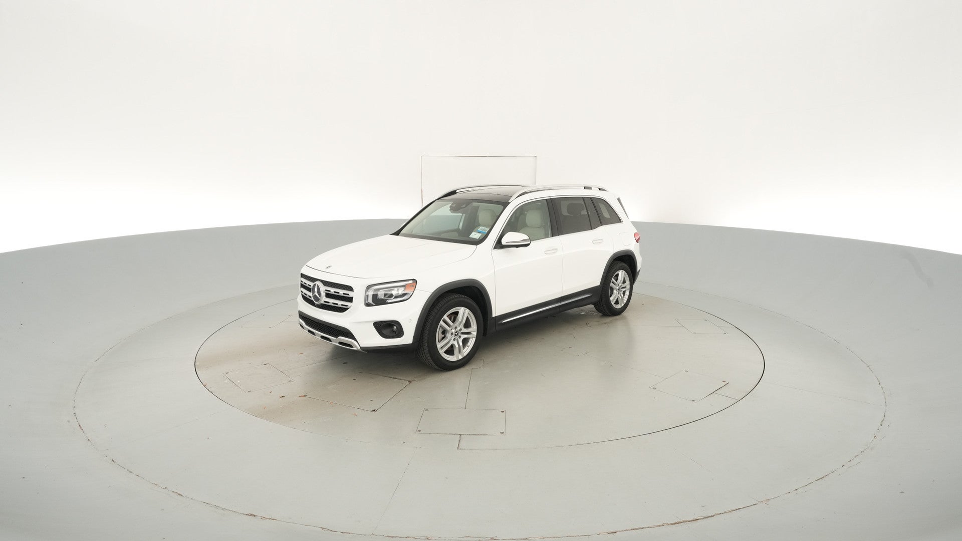 2020 Mercedes-Benz GLB vehicle photo