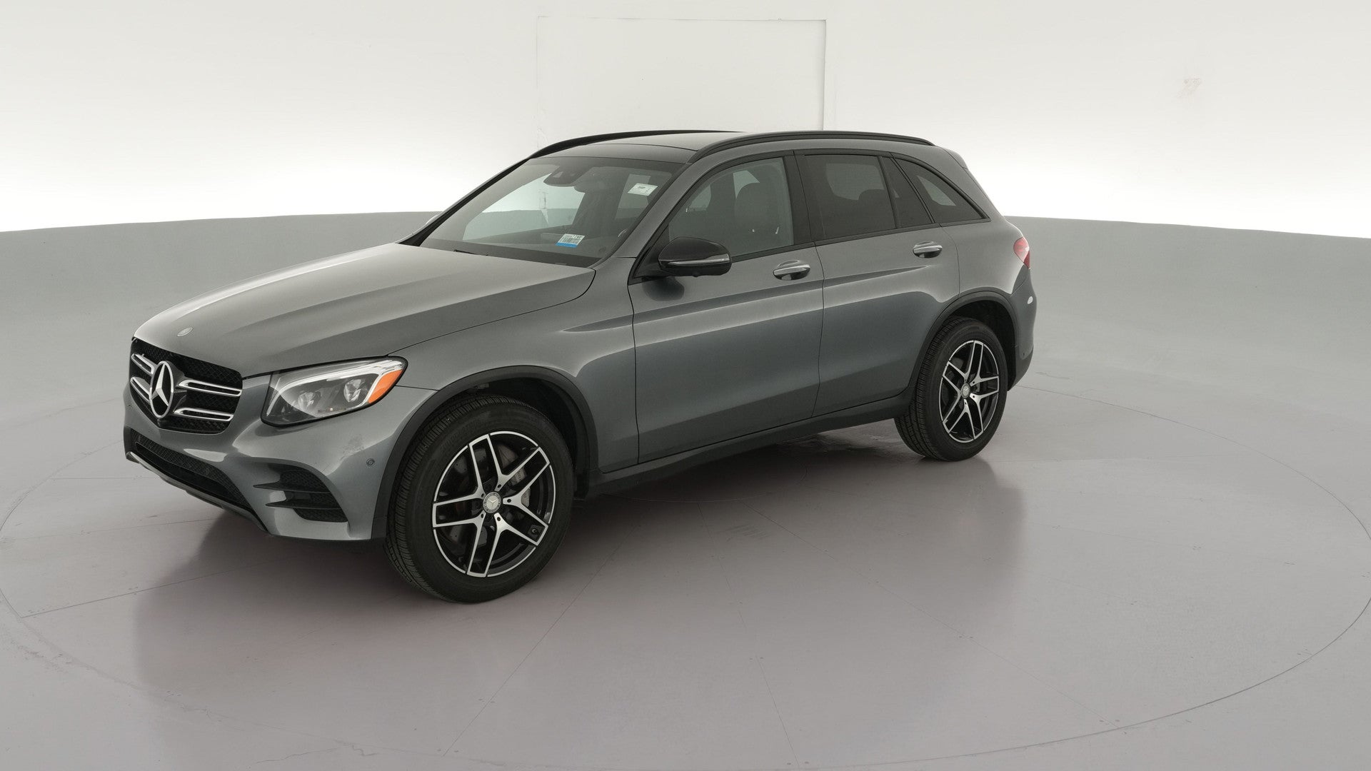 2016 Mercedes-Benz GLC vehicle photo